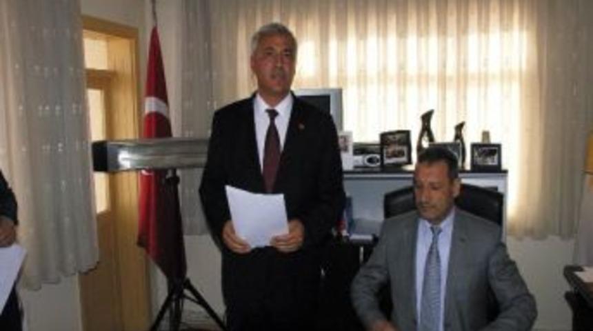 Doğan Kayaarslan Ak Parti&rsquo;den Şefaatli Belediye Başkanlığı İ&ccedil;in Adaya Adaylık M&uuml;racaatını Yaptı