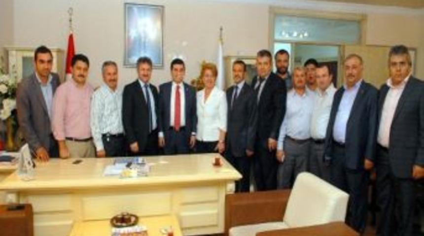 Başkan T&uuml;t&uuml;nc&uuml;, Yeniden Aday Adaylığını A&ccedil;ıkladı