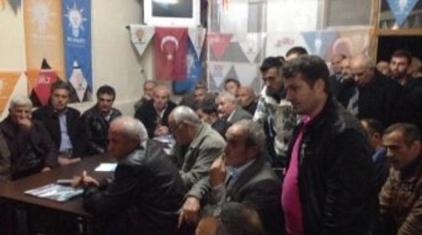 Başkan Altunbaş Sahayı Boş Bırakmıyor