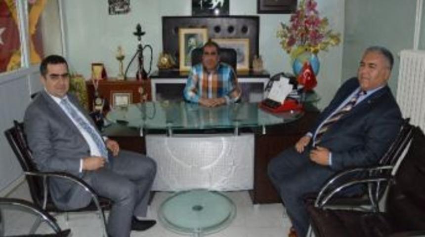 Yılmaz Ve Avan&rsquo;dan, Anadolu Sakatlar Derneği&rsquo;ni Ziyaret