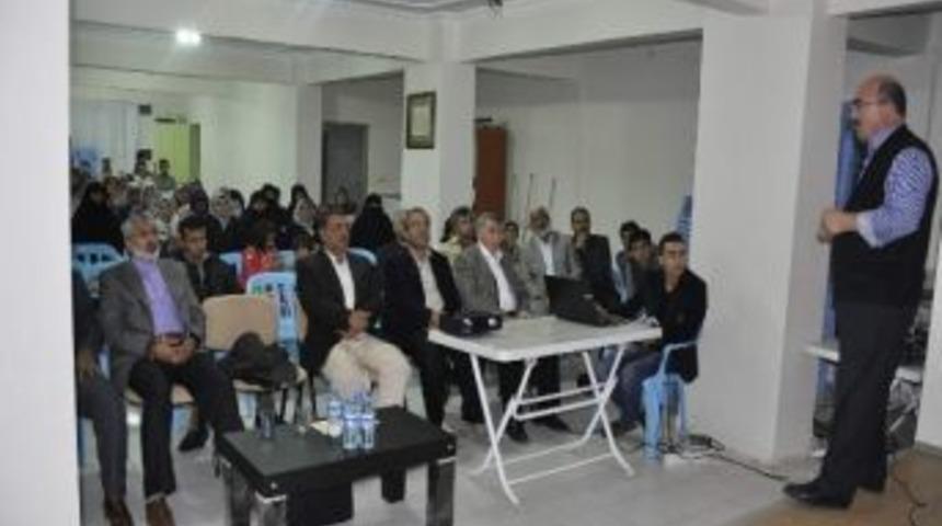 Ailelere Eğitim Semineri Verildi