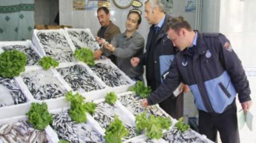 İlkadım'da Balık Tezgahları Denetlendi