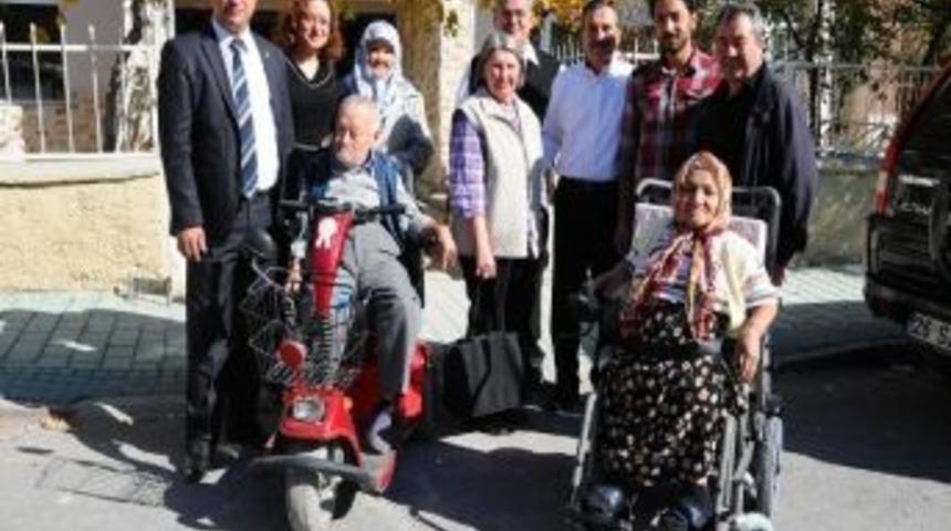 Tepebaşı Belediyesi, Engellilere Yardımda K&ouml;pr&uuml; Oldu