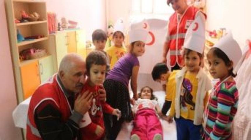 Ayg&uuml;n, Anaokulu &Ouml;ğrencilerini Ziyaret Etti