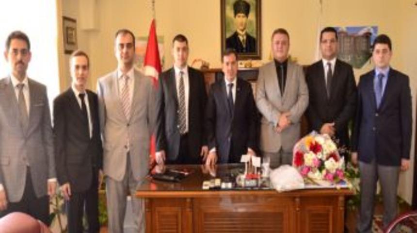 Burç Okulları Mezunu Işadamları Zenbilci'yi Ziyaret Etti