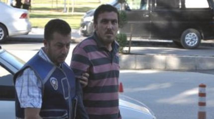 Eski &Ccedil;alıştığı İşyerini Soydu