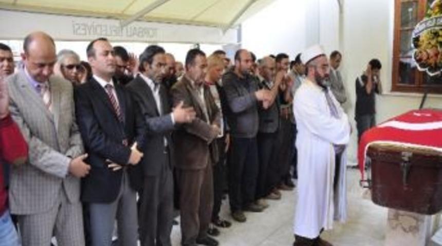 Talihsiz Kadir G&ouml;zyaşlarıyla Toprağa Verildi