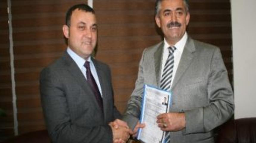 &Ccedil;ilimli&rsquo;de Ak Partide Tek Aday Adayı Yavuz