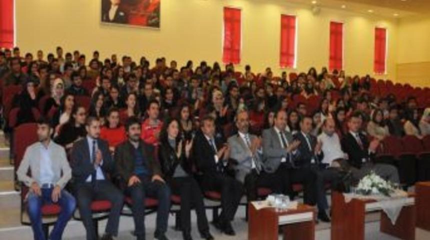 OM&Uuml; M&uuml;hendislik Fak&uuml;ltesi'nde Deneyimler Paylaşıldı