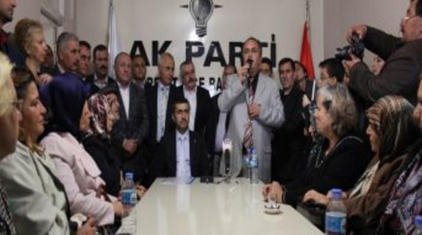 Edremit'te AK Parti'nin Adayı 8'e &Ccedil;ıktı