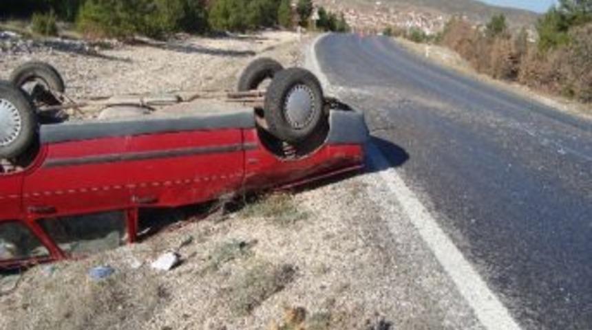 Emet'te Trafik Kazası: 6 Yaralı