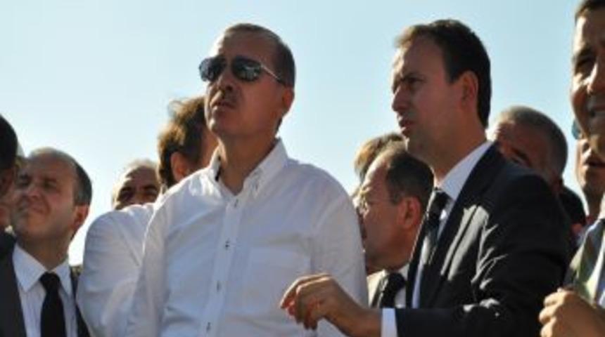 Yunus Akg&uuml;l, Resmi Aday Adaylığı Başvurusunu Yaptı