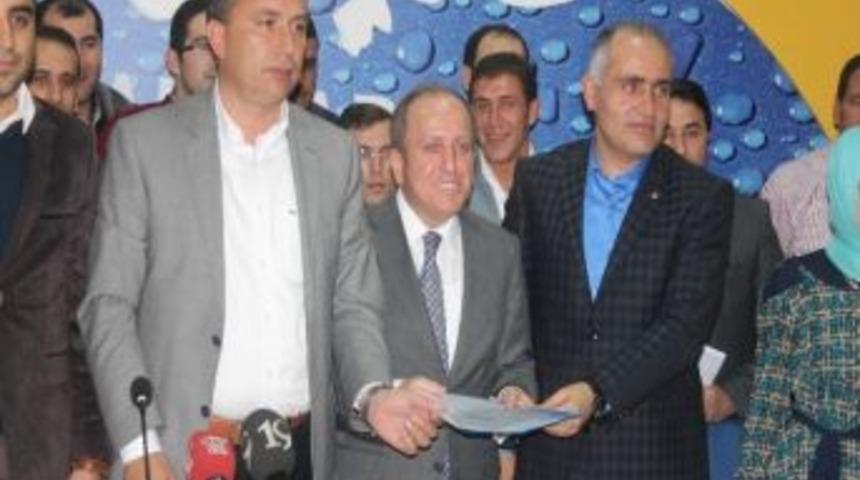 Karadağ, Belediye Başkan Adaylığını A&ccedil;ıkladı