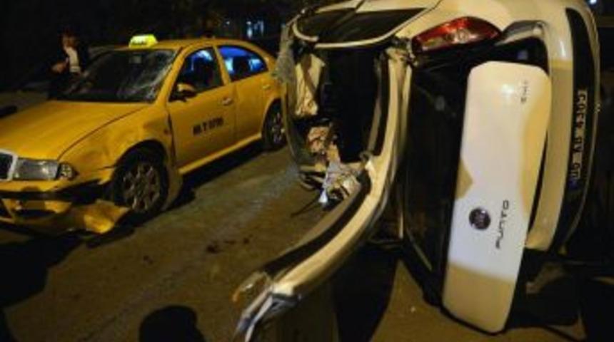 Ankara'da Trafik Kazası: 1 Yaralı