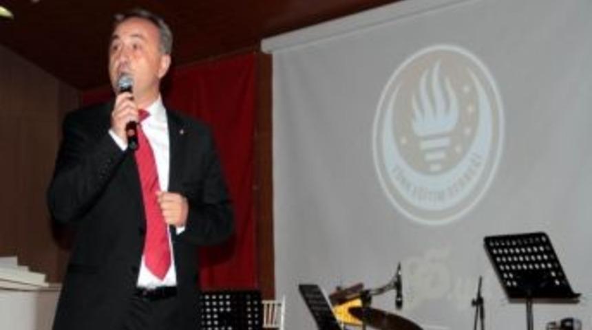 T&uuml;rk Eğitim Derneği Cumhuriyetin 90. Yılını Kutladı