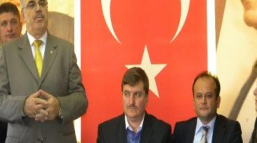 Akbulut, İl Genel Meclis &Uuml;yeliğine Aday Adaylığını A&ccedil;ıkladı