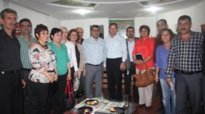 CHP Akdeniz İl&ccedil;e &Ouml;rg&uuml;t&uuml;nden, Yeşil'e ziyaret