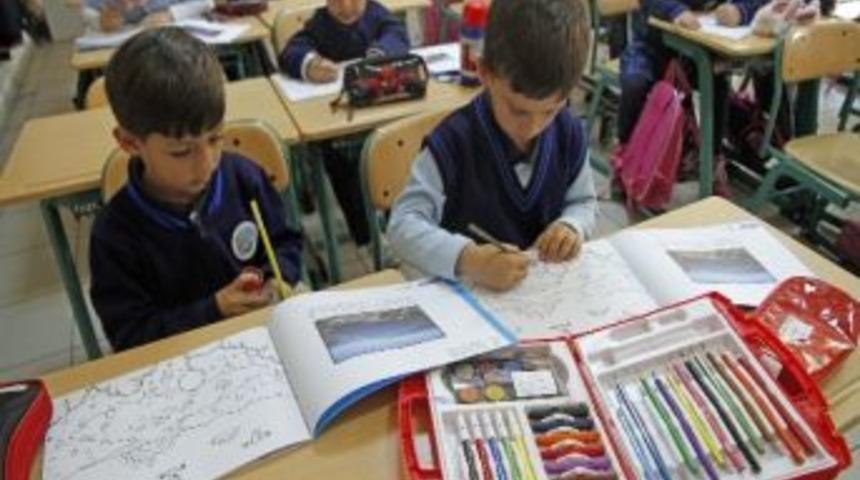 Kocaeli B&uuml;y&uuml;kşehir Belediyesi'nden Okullulara Boyama Kitabı