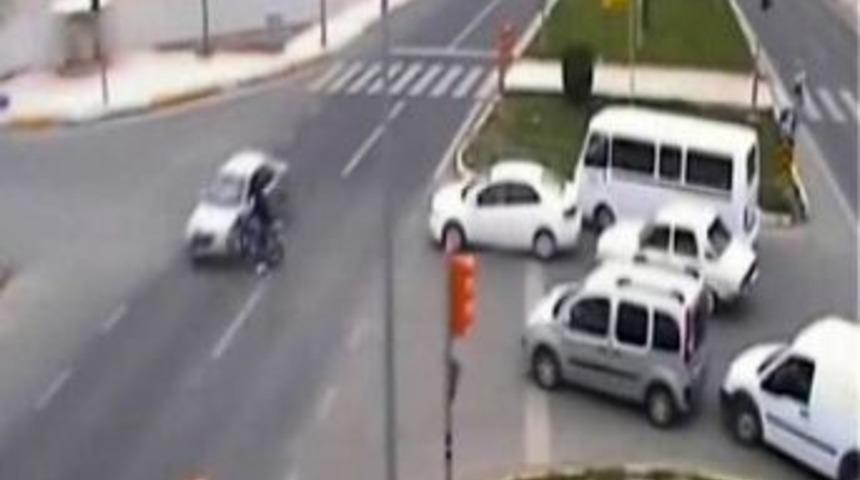 (&ouml;zel Haber) İlgin&ccedil; Motosiklet Kazaları Mobese'de