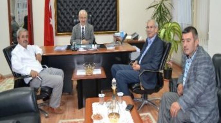 Taraklı Belediye Başkanı &Ouml;zkaraman, D&uuml;zce Milli Eğitim M&uuml;d&uuml;r&uuml;n&uuml; Ziyaret Etti