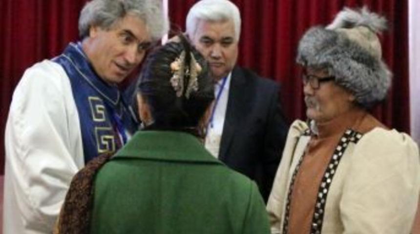 &ldquo;&ouml;l&uuml;m&uuml;n&uuml;n 100. Yılında &Acirc;şık Şenlik Ve T&uuml;rk D&uuml;nyası &Acirc;şıklar Ş&ouml;leni&rdquo; Başladı