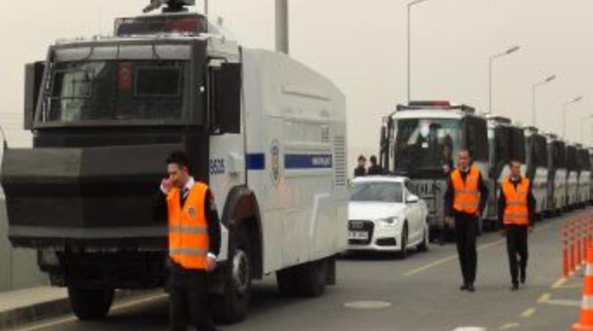 Fenerbah&ccedil;e&rsquo;de TOMA&rsquo;lı Kongre