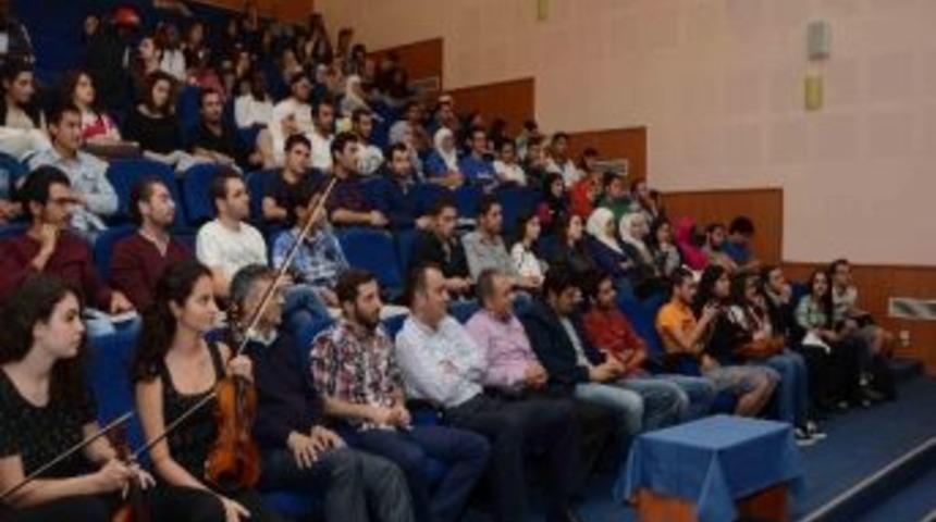 Me&uuml;&rsquo;deki Yabancı &Ouml;ğrenciler Tanışma Toplantısında Buluştu