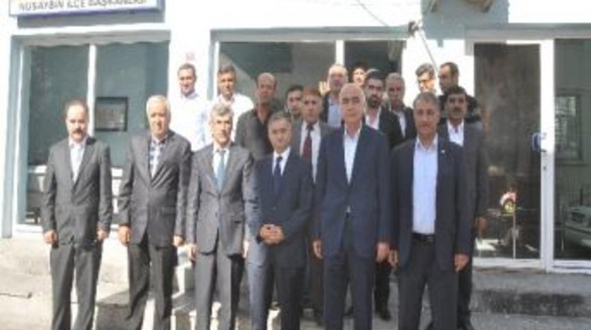 Demir, Ak Parti Nusaybin İl&ccedil;e Teşkilatını Ziyaret Etti