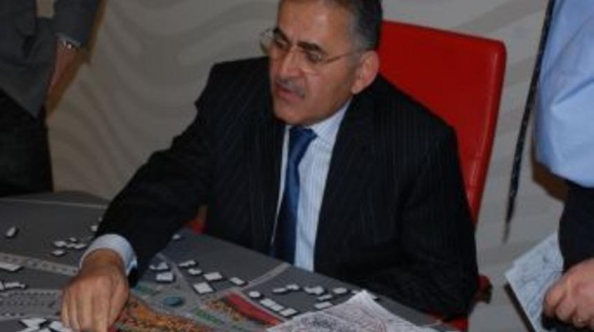 Melikgazi İl&ccedil;esinin Altyapı Haritası &Ccedil;ıkarılıyor