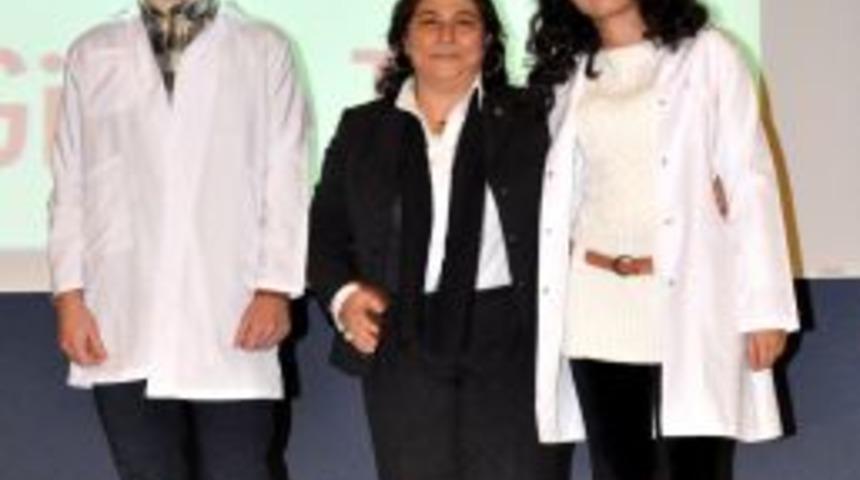 Tıp &Ouml;ğrencileri Hekimlik Yolunda Ilk Adımı Attı