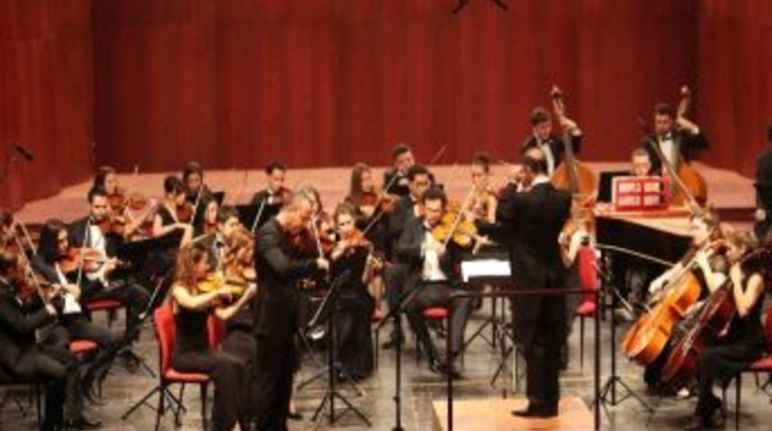 Senfoni Orkestrası'nın Konuğu Ersun Kocaoğlu Oldu