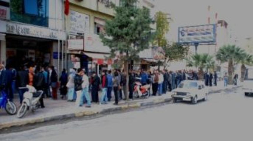 Soma'da Kamuya Alınacak 292 İş&ccedil;i İ&ccedil;in Yoğun Talep Var