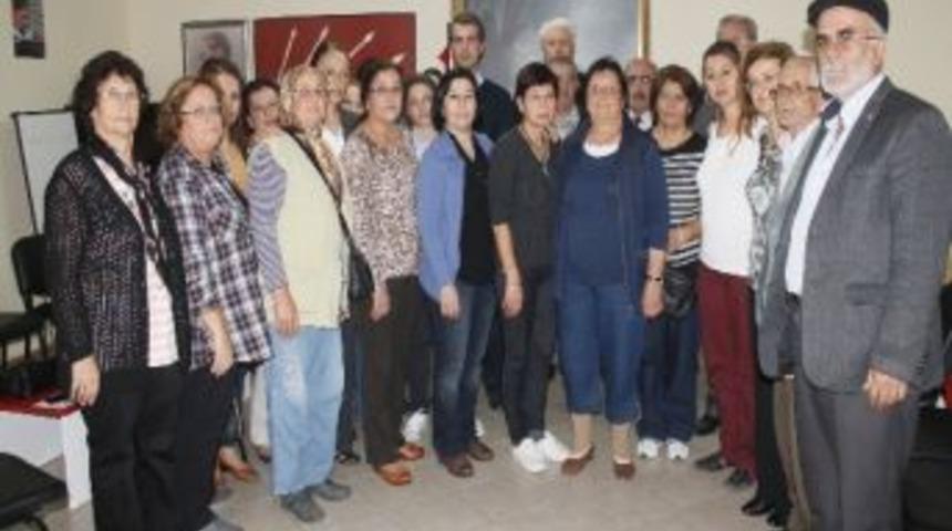Sel&ccedil;uk'ta Chp'li Kadın Meclis &Uuml;yesi Aday Adayları Tanıtıldı