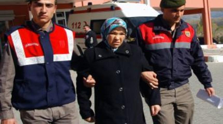 Gayrimeşru Bebeğini Öldürdüğü Iddia Edilen Kadın Adliyede