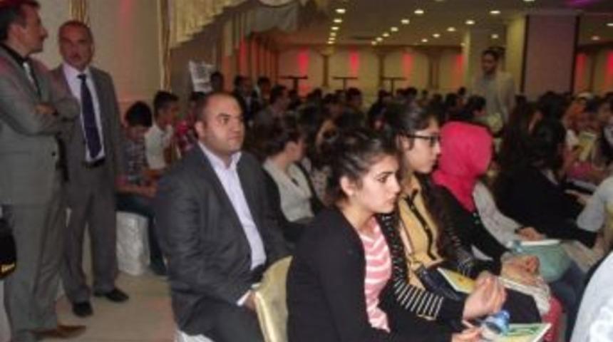 G&ouml;lbaşı İl&ccedil;esinde 'şefkat &Ouml;rt&uuml;s&uuml;' Semineri Verildi