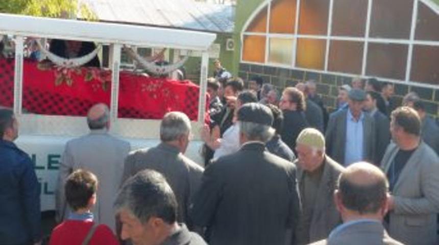 Patnosun Kanaat &Ouml;denerlerinden Şemsettin Esin Hakk'a Y&uuml;r&uuml;d&uuml;