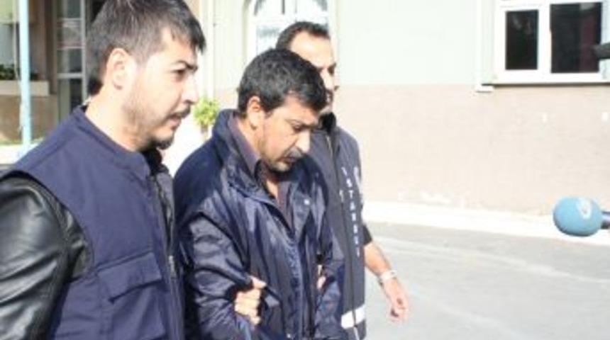 Arabasını Da Satması Istenince Dolandırıldığını Anladı