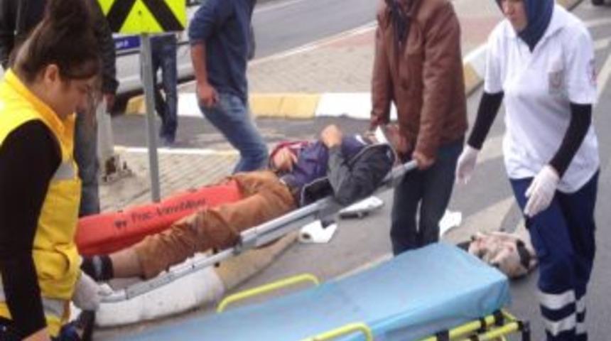 Motosiklet, Kavşaktan D&ouml;nen Otomobile &Ccedil;arptı