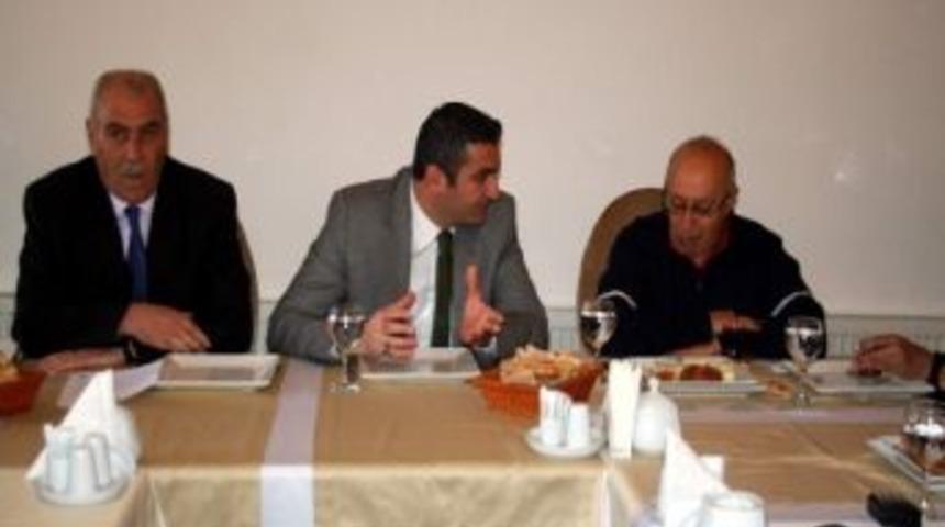 Emre Okan Bayramoğlu Ak Parti&rsquo;ten Kars Belediye Başkanlığı Aday Adaylığını A&ccedil;ıkladı