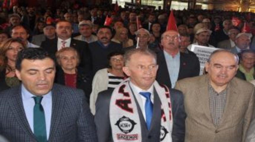 Ege-Koop Genel Başkanı Aslan: İzmir Iyi Y&ouml;netilmiyor