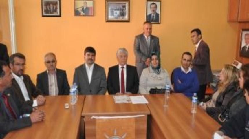 Ak Partili Mehmet Candan Kırkağa&ccedil; Belediye Başkan Aday Adaylığını A&ccedil;ıkladı