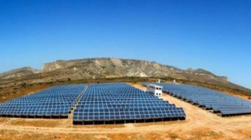 T&uuml;rkiye&rsquo;nin En B&uuml;y&uuml;k G&uuml;neş Enerjisi Santralini İn&ouml;n&uuml; &Uuml;niversitesi Kuruyor