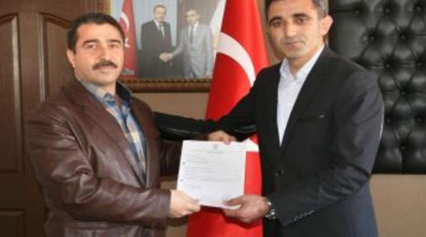 Harita M&uuml;hendisi Erdoğan, Yozgat'ta AK Parti'den Aday Adayı