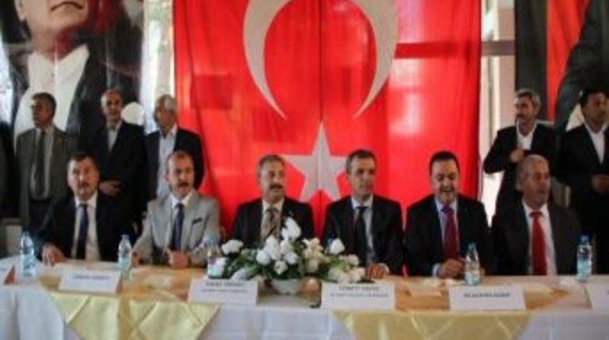 Ak Parti Dörtyol Belediye Başkan Aday Adaylarını Kamouyuna Tanıttı