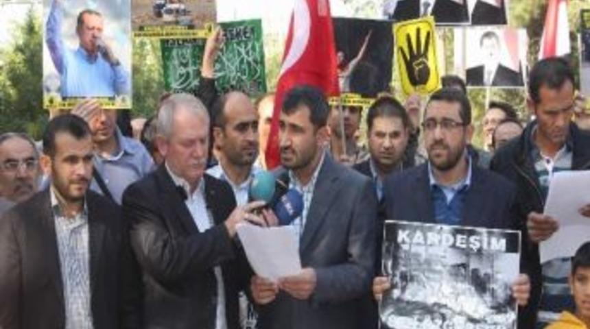 Gaziantep&rsquo;te Mursi&rsquo;nin Yargılanması Protesto Edildi