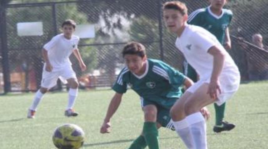 Akademi Liginde Akhisar Belediyespor Takımları, Denizli'ye Yenildi