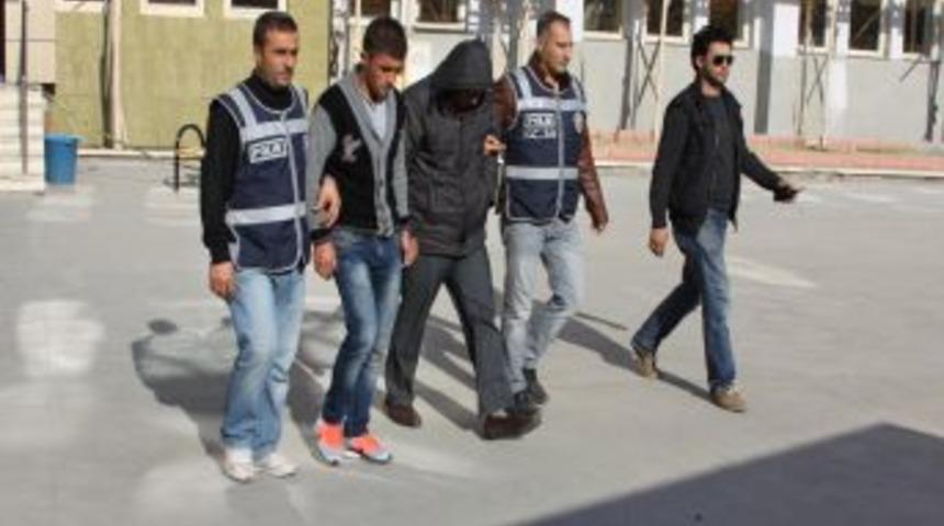 Gaziantep&rsquo;te Yaklaşık 403 Kg. Esrar Ele Ge&ccedil;irildi