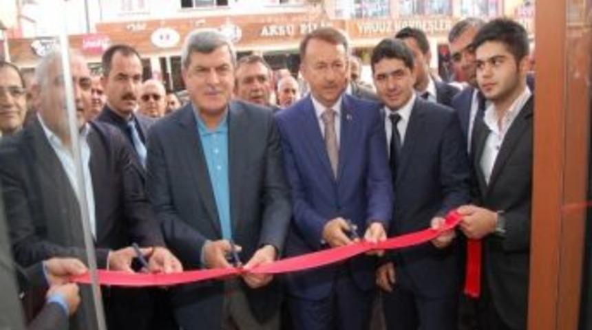 Başkan Karabalık, Kuyumcu A&ccedil;ılışına Katıldı