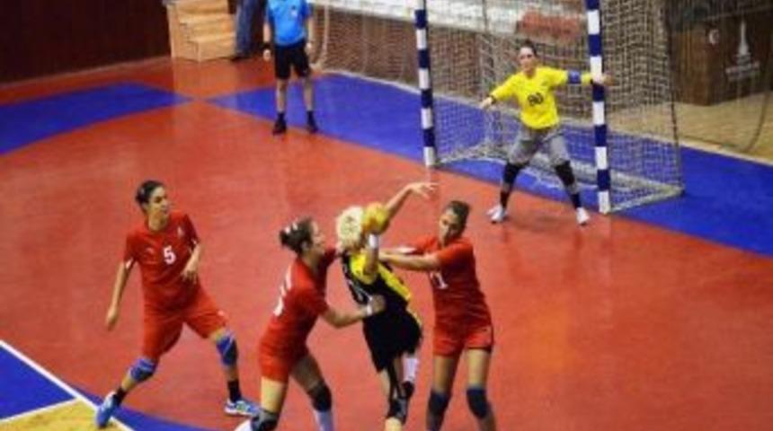 T&uuml;rkiye Hentbol Bayanlar S&uuml;per Ligi