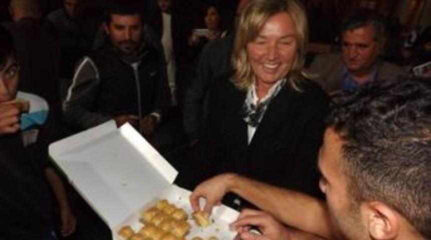 Sporcu Başkan Aday Adayı Aksu'dan Spora "tatlı" Destek